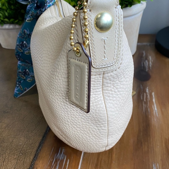 Coach Soho Y2K Tan Soft Milled Shoulder Bag - Picture 8 of 16